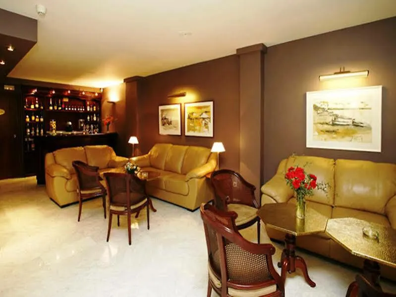 ***  Caledonian Hotel Barcelona Spain