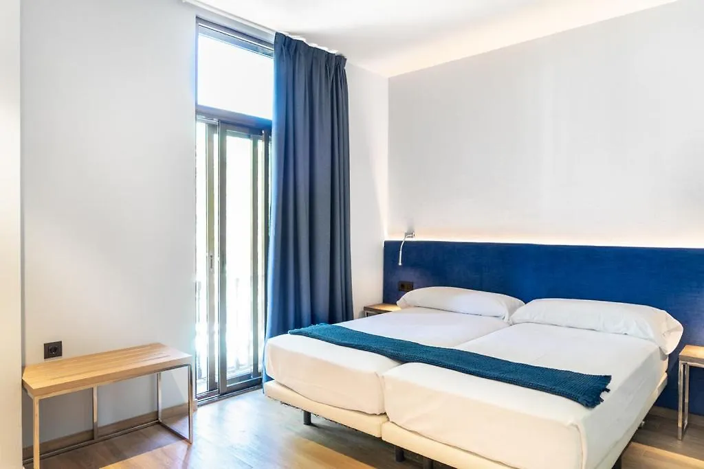 Caledonian Otel Barselona